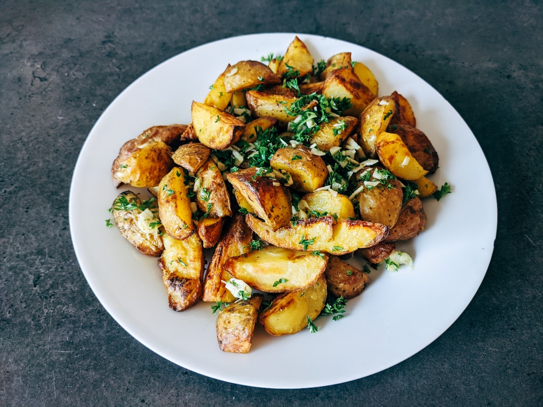Garlic Parmesan Roasted Potatoes